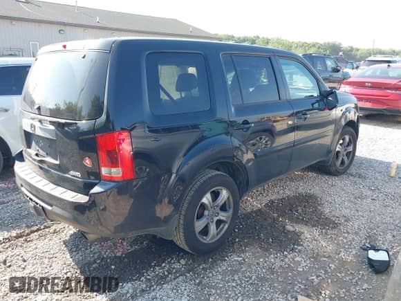 2013 Honda Pilot EX-L with VIN 5FNYF4H67DB045560, listed as a IAAI auction lot 42475666 with 108,938 mi miles and . Bid and sale history available at DreamBid. Image 4.