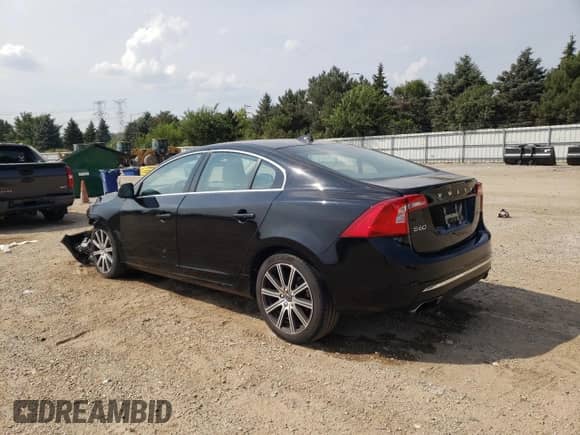 2018 Volvo S60 Inscription z VIN LYV402TKXJB163012, wystawiony jako Copart lot #67755855 z przebiegiem 26 952 mil mil oraz Szkoda całkowita • Salvage title. Historia ofert i sprzedaży dostępna na DreamBid. Obrazek 2.