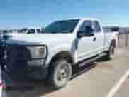 2019 Ford F-250 XL z VIN 1FT7X2B69KED43256, wystawiony jako IAAI lot #43143384 z przebiegiem 115 058 mil mil oraz . Historia ofert i sprzedaży dostępna na DreamBid. Obrazek 14.