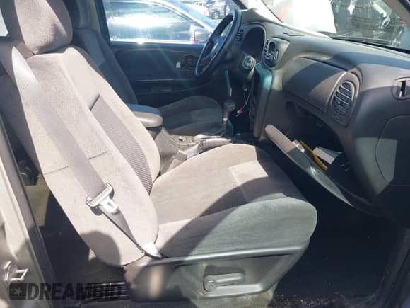 2008 Chevrolet TrailBlazer LT с VIN 1GNES13M782181304, выставлен на аукционе IAAI как лот 41741076 с пробегом 197 749 миль миль и . История ставок и продаж доступна на DreamBid. Изображение 5.
