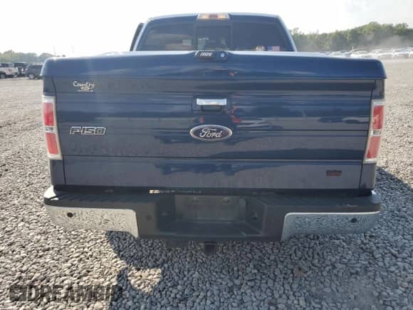 2011 Ford F-150 Lariat с VIN 1FTFW1CT2BFB69344, выставлен на аукционе Copart как лот 81311825 с пробегом 336 303 миль миль и Списание • Salvage title. История ставок и продаж доступна на DreamBid. Изображение 6.