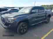 2019 Toyota Tacoma SR5 с VIN 5TFAZ5CN6KX076900, выставлен на аукционе IAAI как лот 43184388 с пробегом 110 382 миль миль и . История ставок и продаж доступна на DreamBid. Изображение 17.