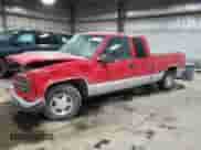 1996 GMC Sierra 1500 z VIN 1GTEC19R4TE535666, wystawiony jako Copart lot #46123325 z przebiegiem 138 991 mil mil oraz Szkoda całkowita • Salvage title. Historia ofert i sprzedaży dostępna na DreamBid. Obrazek 1.