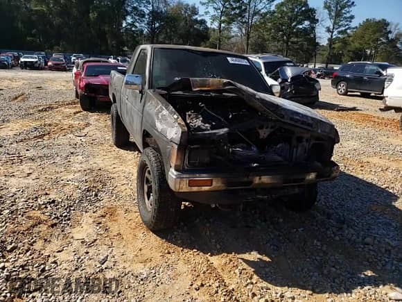 1992 Nissan Frontier SE с VIN 1N6HD16Y3NC330924, выставлен на аукционе Copart как лот 46408975 с пробегом Не указан миль и Списание • Salvage title. История ставок и продаж доступна на DreamBid. Изображение 10.