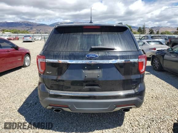 2018 Ford Explorer XLT with VIN 1FM5K7D85JGB60131, listed as a Copart auction lot 71735195 with 109,217 mi miles and Salvage title. Bid and sale history available at DreamBid. Image 6.