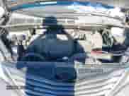 2017 Toyota Sienna LE Auto Access Seat z VIN 5TDKZ3DC8HS841108, wystawiony jako IAAI lot #42794957 z przebiegiem 106 466 mil mil oraz . Historia ofert i sprzedaży dostępna na DreamBid. Obrazek 10.