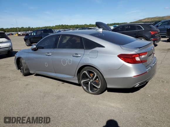 2019 Honda Accord Sport z VIN 1HGCV1F35KA101832, wystawiony jako Copart lot #84017565 z przebiegiem 61 862 mil mil oraz Szkoda całkowita • Salvage title. Historia ofert i sprzedaży dostępna na DreamBid. Obrazek 2.