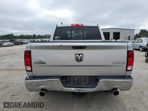 2017 Ram 1500 Big Horn z VIN 1C6RR7LT1HS621458, wystawiony jako Copart lot #71482135 z przebiegiem 104 038 mil mil oraz Szkoda całkowita • Salvage title. Historia ofert i sprzedaży dostępna na DreamBid. Obrazek 6.