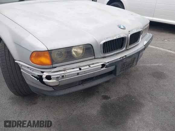 1998 BMW 7 Series 740iL with VIN WBAGJ8326WDM14907, listed as a IAAI auction lot 42995781 with Not provided miles and . Bid and sale history available at DreamBid. Image 6.