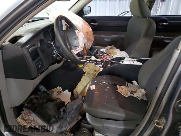 2006 Dodge Charger с VIN 2B3KA43G66H491685, выставлен на аукционе Copart как лот 89449715 с пробегом 204 251 миль миль и Списание • Salvage title. История ставок и продаж доступна на DreamBid. Изображение 7.