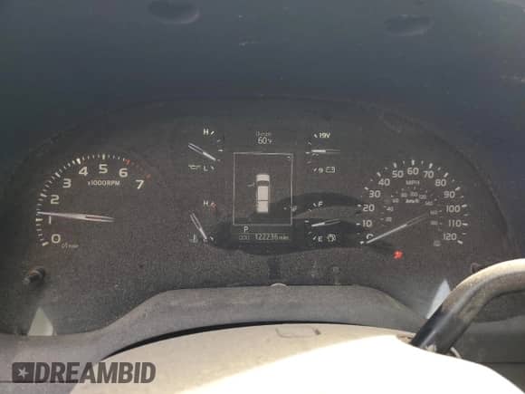 2019 Toyota Tundra SR с VIN 5TFUM5F13KX082805, выставлен на аукционе Copart как лот 75438944 с пробегом 122 236 миль миль и Списание • Salvage title. История ставок и продаж доступна на DreamBid. Изображение 9.