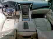 2018 Cadillac Escalade Luxury с VIN 1GYS3BKJ6JR110415, выставлен на аукционе Copart как лот 58042375 с пробегом 93 683 миль миль и Списание • Salvage title. История ставок и продаж доступна на DreamBid. Изображение 8.