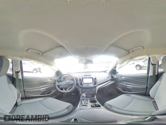 2018 Ford Escape SE z VIN 1FMCU9GD9JUA27475, wystawiony jako Copart lot #82301455 z przebiegiem 66 389 mil mil oraz Szkoda całkowita • Salvage title. Historia ofert i sprzedaży dostępna na DreamBid. Obrazek 15.