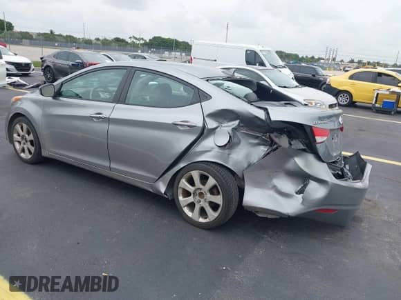 2013 Hyundai Elantra GLS с VIN KMHDH4AE0DU737849, выставлен на аукционе IAAI как лот 42436961 с пробегом 195 837 миль миль и . История ставок и продаж доступна на DreamBid. Изображение 3.