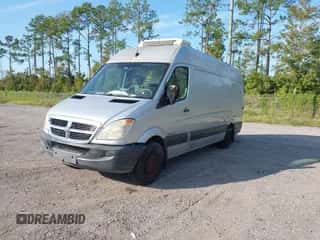 2008 Dodge Sprinter with VIN WD0PE845685276743, listed as a IAAI auction lot 43519605 with 245,843 mi miles and . Bid and sale history available at DreamBid. Image 2.