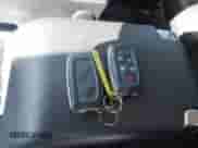 2011 Land Rover Range Rover Sport SC z VIN SALSH2E4XBA274563, wystawiony jako IAAI lot #41614852 z przebiegiem 114 586 mil mil oraz . Historia ofert i sprzedaży dostępna na DreamBid. Obrazek 11.