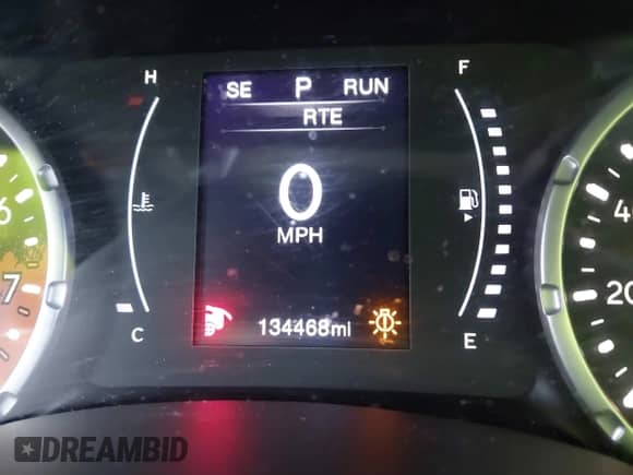2017 Jeep Renegade Altitude z VIN ZACCJBBB2HPE76759, wystawiony jako IAAI lot #41773402 z przebiegiem 134 468 mil mil oraz . Historia ofert i sprzedaży dostępna na DreamBid. Obrazek 16.