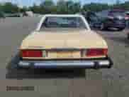 1983 Mercedes-Benz 380 SL with VIN WDBBA45A6DB021183, listed as a Copart auction lot 72017265 with 129,781 mi miles and Clean title. Bid and sale history available at DreamBid. Image 6.