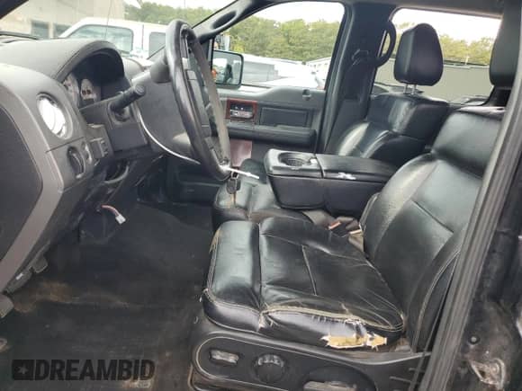 2005 Ford F-150 XLT with VIN 1FTPW14595KB89347, listed as a Copart auction lot 82467085 with 203,849 mi miles and Clean title. Bid and sale history available at DreamBid. Image 7.