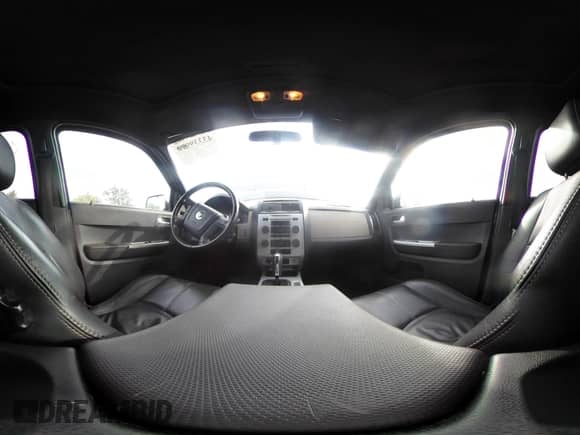 2008 Mercury Mariner with VIN 4M2CU91108KJ51427, listed as a IAAI auction lot 43339990 with 227,044 mi miles and . Bid and sale history available at DreamBid. Image 18.