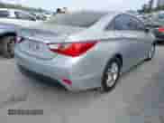 2014 Hyundai Sonata GLS z VIN 5NPEB4AC6EH847017, wystawiony jako IAAI lot #41970290 z przebiegiem 149 653 mil mil oraz . Historia ofert i sprzedaży dostępna na DreamBid. Obrazek 4.