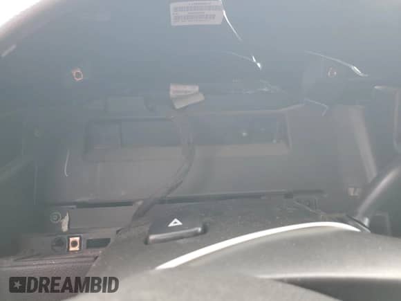2009 Chevrolet Suburban 2LT с VIN 1GNFK26379R241605, выставлен на аукционе Copart как лот 81592045 с пробегом Не указан миль и Списание • Salvage title. История ставок и продаж доступна на DreamBid. Изображение 9.