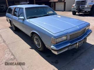 1988 Chevrolet Caprice с VIN 1G1BN81Y8JR214558, выставлен на аукционе Copart как лот 59442205 с пробегом 89 217 миль миль и Чистый • Clean title. История ставок и продаж доступна на DreamBid. Изображение 1.