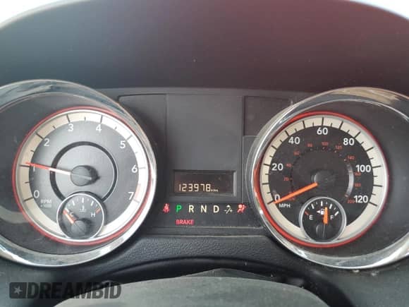 2014 Dodge Grand Caravan SXT with VIN 2C4RDGCG9ER120759, listed as a Copart auction lot 84578145 with 123,978 mi miles and Salvage title. Bid and sale history available at DreamBid. Image 9.