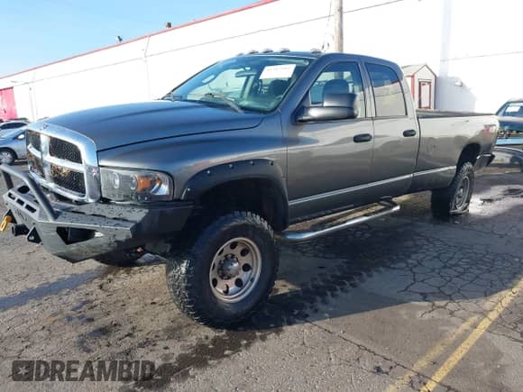 2003 Dodge 3500 ST with VIN 3D7LU38C33G833685, listed as a IAAI auction lot 41317915 with 117,260 mi miles and . Bid and sale history available at DreamBid. Image 17.