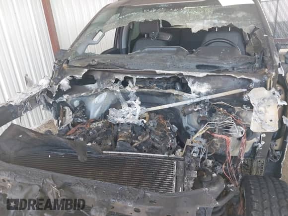 2021 Ford F-150 XL with VIN 1FTEW1CP6MFC47920, listed as a IAAI auction lot 43300277 with Not provided miles and . Bid and sale history available at DreamBid. Image 10.