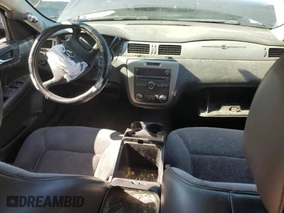 2010 Chevrolet Impala Police Police с VIN 2G1WD5EM4A1186583, выставлен на аукционе Copart как лот 63038805 с пробегом Не указан миль и Списание • Salvage title. История ставок и продаж доступна на DreamBid. Изображение 8.