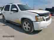 2007 Chevrolet Tahoe LT с VIN 1GNFC13JX7R285184, выставлен на аукционе Copart как лот 80849975 с пробегом 311 390 миль миль и Списание • Salvage title. История ставок и продаж доступна на DreamBid. Изображение 4.