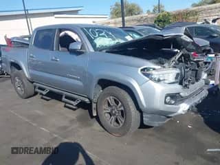 2017 Toyota Tacoma SR5 with VIN 3TMCZ5AN3HM052547, listed as a IAAI auction lot 43299478 with 61,801 mi miles and . Bid and sale history available at DreamBid. Image 1.