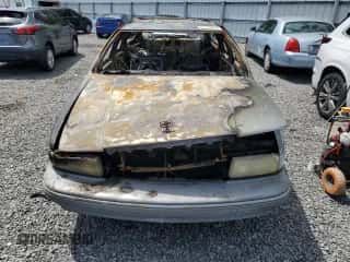 1994 Chevrolet Caprice с VIN 1G1BL82P3RR151313, выставлен на аукционе Copart как лот 51115925 с пробегом Не указан миль и На запчасти • Non repairable. История ставок и продаж доступна на DreamBid. Изображение 5.