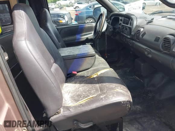 2001 Dodge 1500 Work Special с VIN 1B7HC16X11S227370, выставлен на аукционе IAAI как лот 42221026 с пробегом 124 934 миль миль и . История ставок и продаж доступна на DreamBid. Изображение 5.