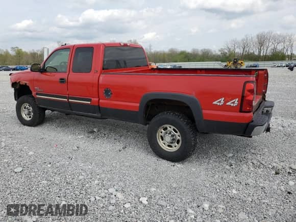 2006 Chevrolet Silverado 2500HD LT2 с VIN 1GCHK29D16E192426, выставлен на аукционе Copart как лот 55129415 с пробегом 227 328 миль миль и Списание • Salvage title. История ставок и продаж доступна на DreamBid. Изображение 2.