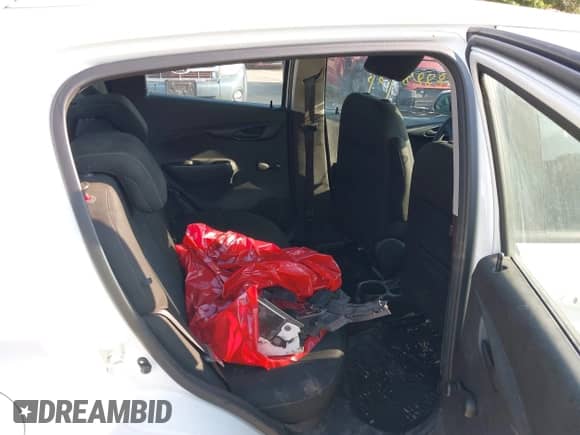 2021 Chevrolet Spark LS z VIN KL8CB6SAXMC712674, wystawiony jako IAAI lot #42828483 z przebiegiem 28 969 mil mil oraz . Historia ofert i sprzedaży dostępna na DreamBid. Obrazek 8.