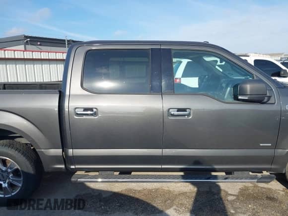 2017 Ford F-150 XL with VIN 1FTEW1CP9HKD69152, listed as a IAAI auction lot 43525634 with 205,490 mi miles and . Bid and sale history available at DreamBid. Image 13.