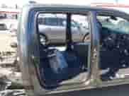 2023 Toyota Tacoma SR5 z VIN 3TMAZ5CN6PM204176, wystawiony jako IAAI lot #42863746 z przebiegiem Nie podano mil oraz . Historia ofert i sprzedaży dostępna na DreamBid. Obrazek 8.