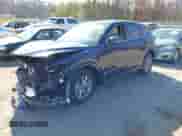 2025 Mazda CX-5 S Preferred z VIN JM3KFBCL9S0603306, wystawiony jako IAAI lot #41876346 z przebiegiem 1 943 mil mil oraz . Historia ofert i sprzedaży dostępna na DreamBid. Obrazek 2.