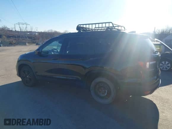 2020 Honda Pilot Black Edition z VIN 5FNYF6H79LB060838, wystawiony jako IAAI lot #41804158 z przebiegiem Nie podano mil oraz . Historia ofert i sprzedaży dostępna na DreamBid. Obrazek 6.