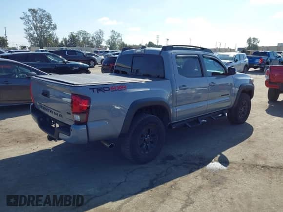 2019 Toyota Tacoma SR с VIN 3TMCZ5AN2KM282555, выставлен на аукционе IAAI как лот 43535063 с пробегом 83 373 миль миль и . История ставок и продаж доступна на DreamBid. Изображение 4.