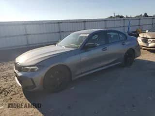 2023 BMW 3 Series 330i xDrive с VIN 3MW89FF01P8D06768, выставлен на аукционе Copart как лот 70368705 с пробегом 41 355 миль миль и Списание • Salvage title. История ставок и продаж доступна на DreamBid. Изображение 1.