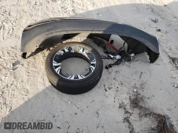 2017 Chevrolet Bolt EV Premier с VIN 1G1FX6S01H4165218, выставлен на аукционе Copart как лот 37779943 с пробегом 85 437 миль миль и . История ставок и продаж доступна на DreamBid. Изображение 12.