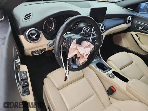 2017 Mercedes-Benz CLA 250 с VIN WDDSJ4EB0HN421910, выставлен на аукционе Copart как лот 71287695 с пробегом 149 464 миль миль и На запчасти • Non repairable. История ставок и продаж доступна на DreamBid. Изображение 8.