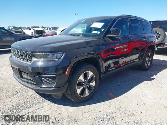 2024 Jeep Grand Cherokee с VIN 1C4RJYB68RC125277, выставлен на аукционе IAAI как лот 43534215 с пробегом 60 520 миль миль и . История ставок и продаж доступна на DreamBid. Изображение 19.