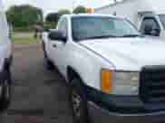 2007 GMC Sierra 1500 Work Truck с VIN 1GTEC14037Z600126, выставлен на аукционе IAAI как лот 42245828 с пробегом 161 412 миль миль и . История ставок и продаж доступна на DreamBid. Изображение 1.