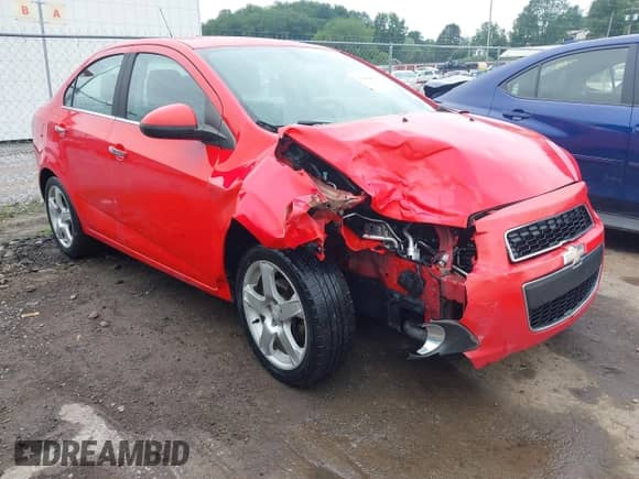 2015 Chevrolet Sonic LTZ with VIN 1G1JE5SB8F4106062, listed as a IAAI auction lot 42886077 with 135,222 mi miles and . Bid and sale history available at DreamBid. Image 1.
