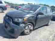 2017 Chevrolet Spark LS z VIN KL8CA6SA5HC826235, wystawiony jako IAAI lot #43015614 z przebiegiem 144 195 mil mil oraz . Historia ofert i sprzedaży dostępna na DreamBid. Obrazek 2.