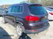 2016 Volkswagen Tiguan S with VIN WVGAV7AX6GW546573, listed as a IAAI auction lot 41672697 with 117,174 mi miles and . Bid and sale history available at DreamBid. Image 3.